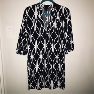 Banana Republic tunic dress. Size M. Black&white.